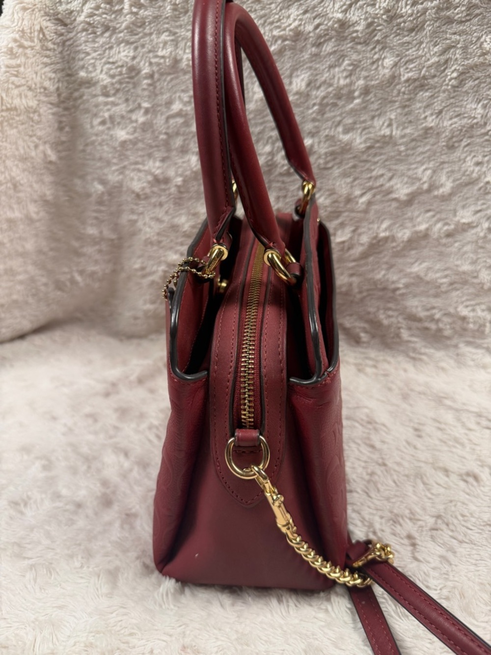 Coach Wine Embossed Leather Satchel with Gold Chain Strap - Picture 8 of 12